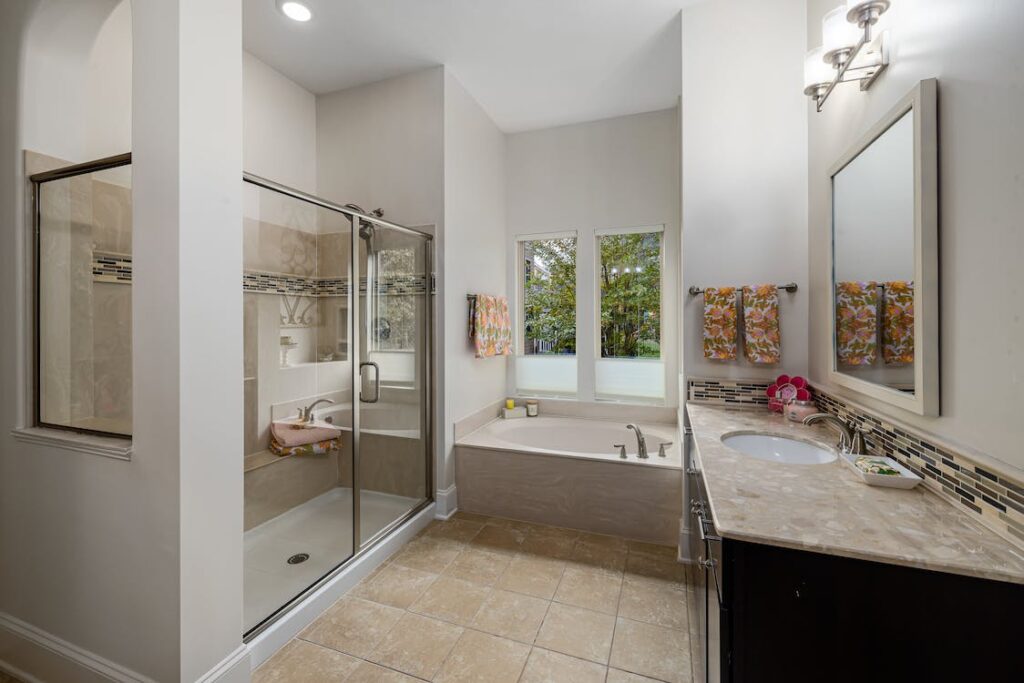 Walk-in Showers Installation Metairie LA